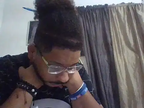 Dj-yefri-pauta online show from December 4, 1:37 am