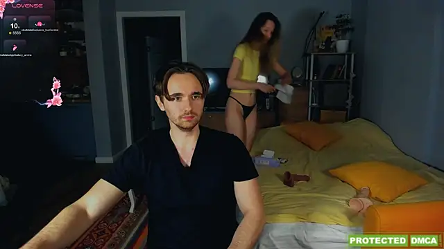  Lora Palmer online show from April 26, 8:28 pm