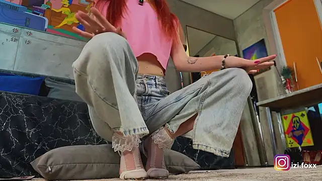 izi-fox online show from February 8, 4:37 pm