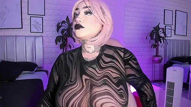 bella-green online show from November 1, 7:19 pm