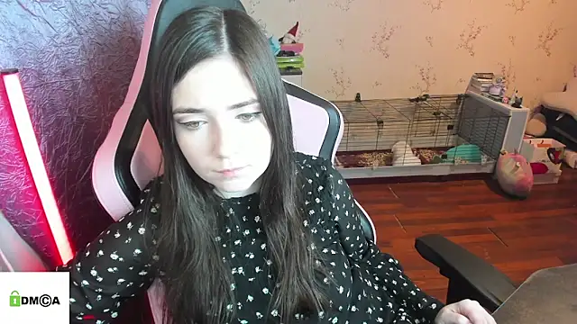 Snapshot of Crazy_forest_fairy chatting on February 12, 9:25 pm Crazy forest fairy online show from February 12, 9:25 pm