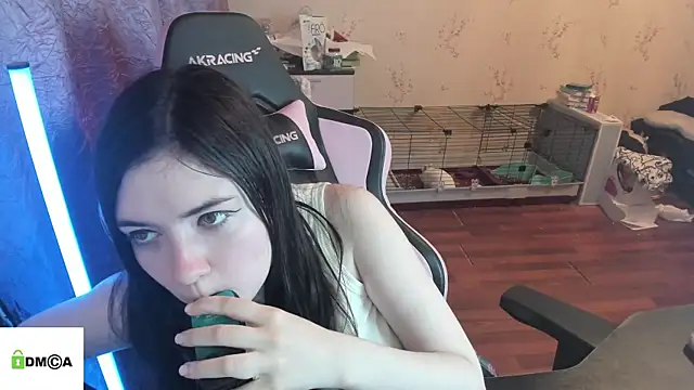 Crazy forest fairy online show from May 24, 9:04 pm