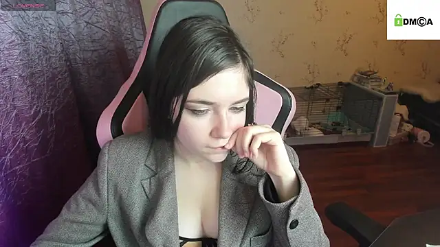 Snapshot of Crazy_forest_fairy chatting on November 27, 9:59 pm Crazy forest fairy online show from November 27, 9:59 pm