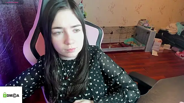 Snapshot of Crazy_forest_fairy chatting on January 6, 2:21 pm Crazy forest fairy online show from January 6, 2:21 pm