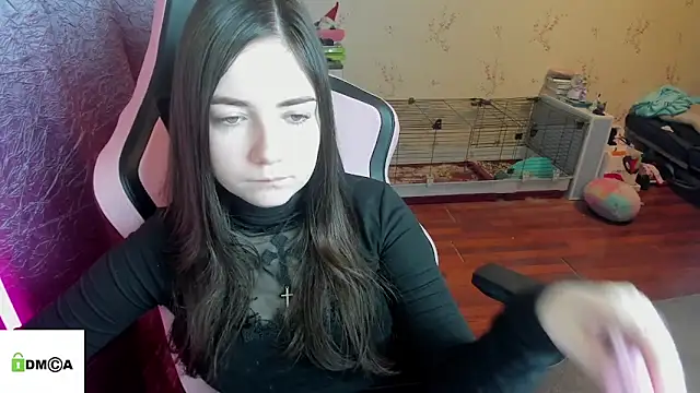 Snapshot of Crazy_forest_fairy chatting on February 6, 11:34 pm Crazy forest fairy online show from February 6, 11:34 pm