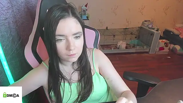 Snapshot of Crazy_forest_fairy chatting on January 17, 2:48 am Crazy forest fairy online show from January 17, 2:48 am