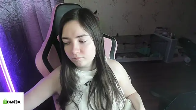 Snapshot of Crazy_forest_fairy chatting on March 1, 6:02 am Crazy forest fairy online show from March 1, 6:02 am