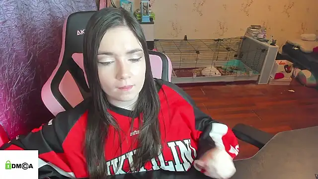 Snapshot of Crazy_forest_fairy chatting on January 16, 2:26 am Crazy forest fairy online show from January 16, 2:26 am