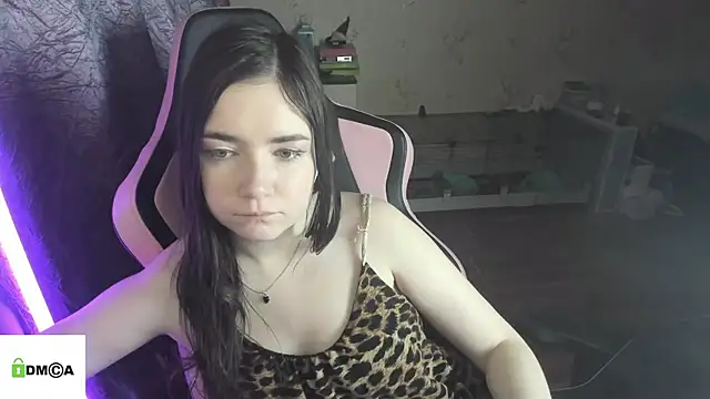 Crazy forest fairy online show from March 13, 3:33 am