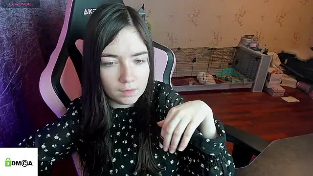 Snapshot of Crazy_forest_fairy chatting on January 8, 4:24 pm Crazy forest fairy online show from January 8, 4:24 pm