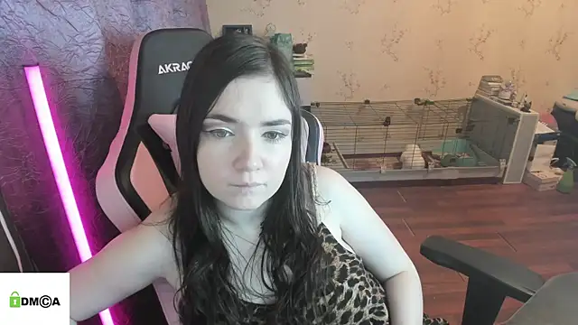 Crazy forest fairy online show from March 25, 10:30 pm