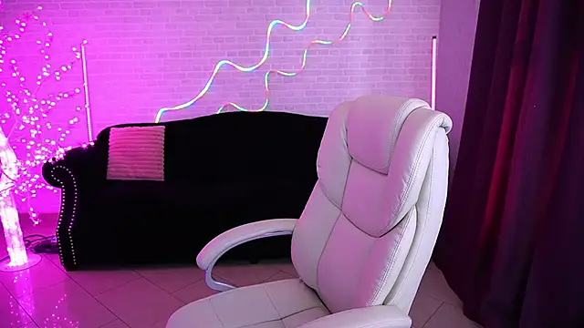 GabbieJay online show from February 28, 1:11 pm