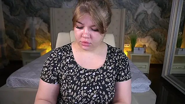 Snapshot of GabbieJay chatting on June 24, 12:48 pm GabbieJay online show from June 24, 12:48 pm