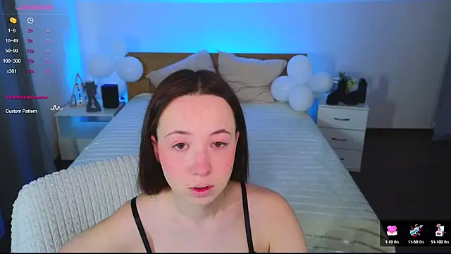 Snapshot of Hayle_Hill chatting on March 4, 2:06 am Hayle Hill online show from March 4, 2:06 am