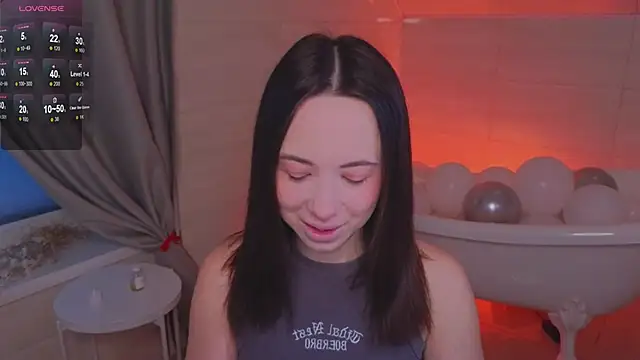 Hayle Hill online show from January 13, 2:37 am