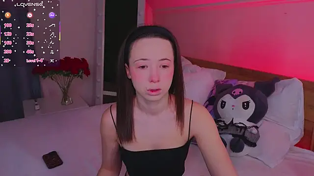 Hayle Hill online show from January 14, 11:19 pm