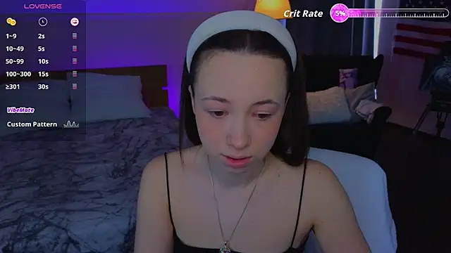 Hayle Hill online show from March 16, 2:19 am