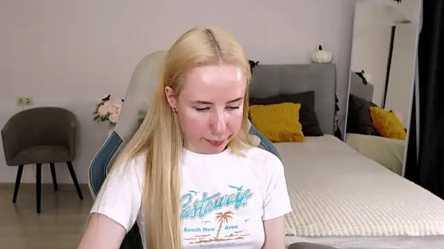 Cassie Kelman online show from October 25, 9:26 pm