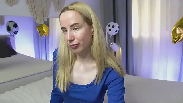 Snapshot of Cassie_Kelman chatting on July 10, 9:26 pm Cassie Kelman online show from July 10, 9:26 pm