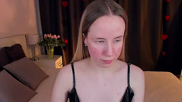 Snapshot of Cassie_Kelman chatting on February 15, 3:31 am Cassie Kelman online show from February 15, 3:31 am