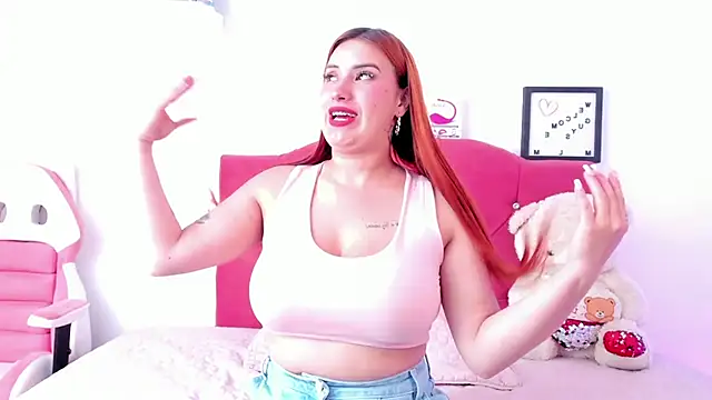 Snapshot of LucianaTomson chatting on January 23, 9:18 pm LucianaTomson online show from January 23, 9:18 pm