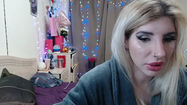 BLACKPeonyy online show from October 31, 4:25 pm