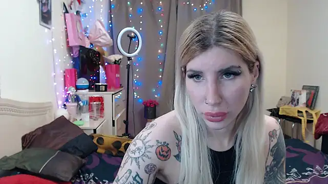 BLACKPeonyy online show from November 3, 9:18 pm