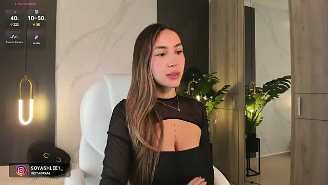 ashley2004 x online show from March 18, 1:12 pm