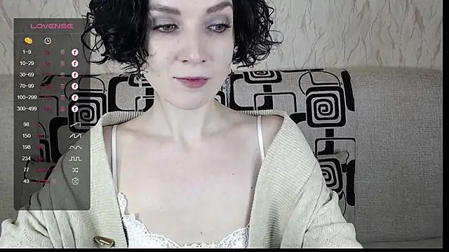 Snapshot of TinaWince chatting on February 9, 5:50 am TinaWince online show from February 9, 5:50 am