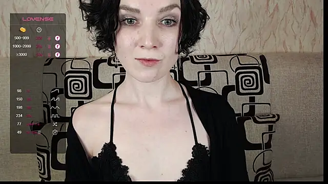 Snapshot of TinaWince chatting on March 21, 6:05 am TinaWince online show from March 21, 6:05 am