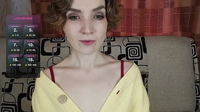 TinaWince online show from April 2, 4:52 am