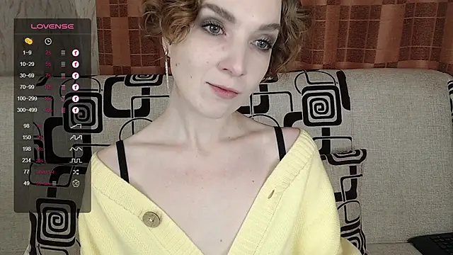 TinaWince online show from November 16, 4:50 am