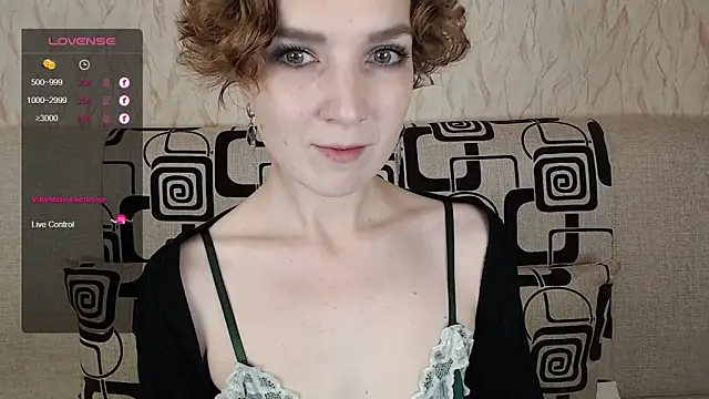 Snapshot of TinaWince chatting on September 20, 4:50 am TinaWince online show from September 20, 4:50 am