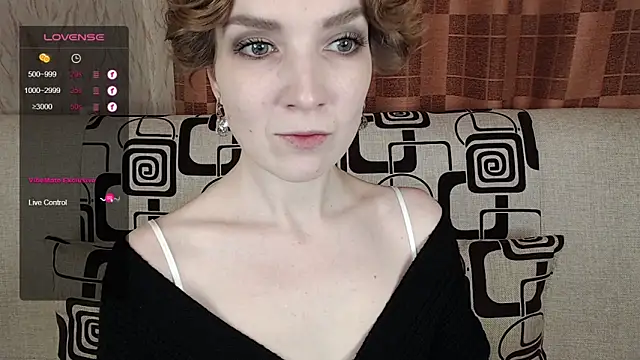 TinaWince online show from December 20, 4:48 am