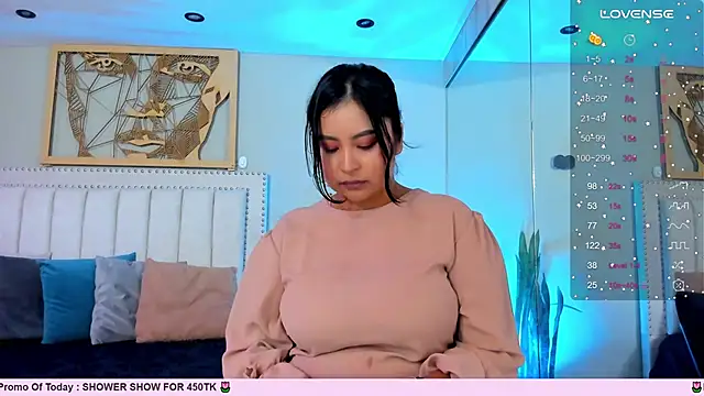  alaiasmile  online show from March 13, 7:28 pm
