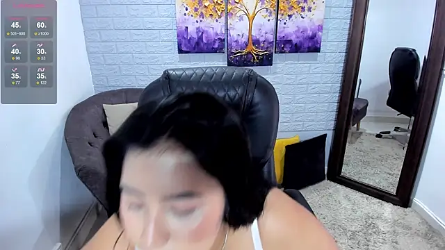  alaiasmile  online show from May 29, 7:09 pm