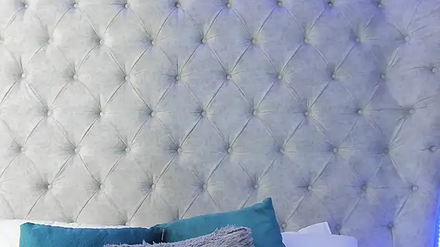 dafne bss online show from January 8, 5:35 am