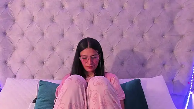 dafne bss online show from March 22, 8:05 am