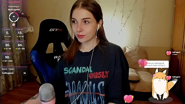 Snapshot of Kami_kam chatting on February 13, 3:18 am Kami kam online show from February 13, 3:18 am