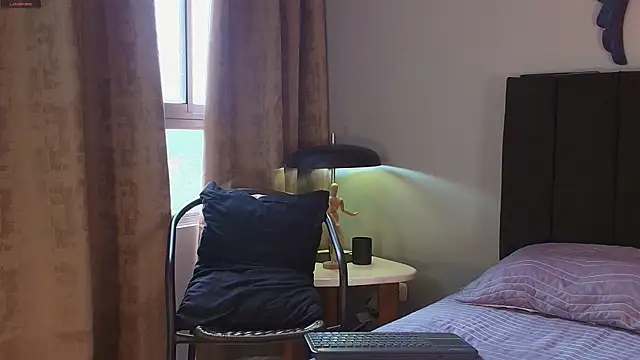 Valentinoford online show from September 18, 6:11 pm