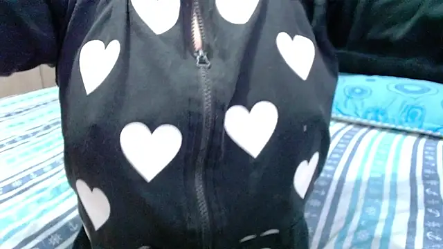 evatits 1 online show from April 15, 11:49 am