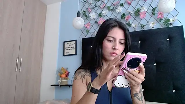 evatits 1 online show from November 6, 12:09 pm