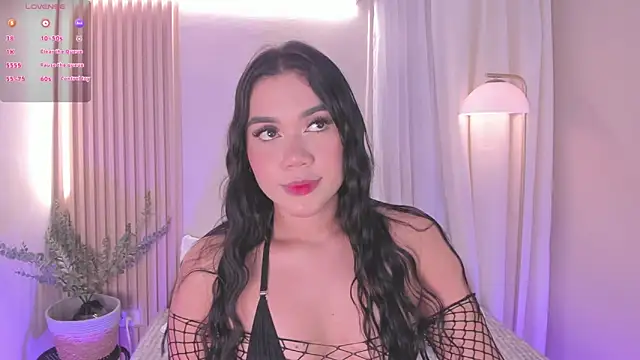 Snapshot of mara_brooks chatting on November 19, 8:09 pm mara brooks online show from November 19, 8:09 pm