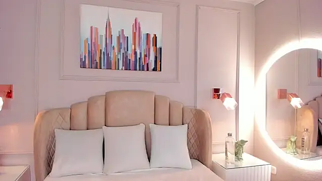 mara brooks online show from February 5, 8:48 pm