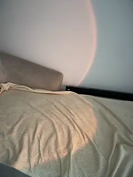 Snapshot of Naughty_arabs chatting on October 28, 9:47 pm Naughty arabs online show from October 28, 9:47 pm