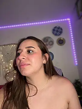 Snapshot of Naughty_arabs chatting on March 16, 5:03 am Naughty arabs online show from March 16, 5:03 am