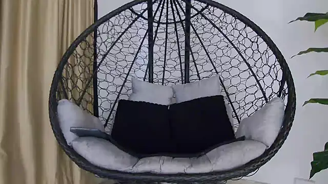 alex noa online show from November 29, 7:25 pm