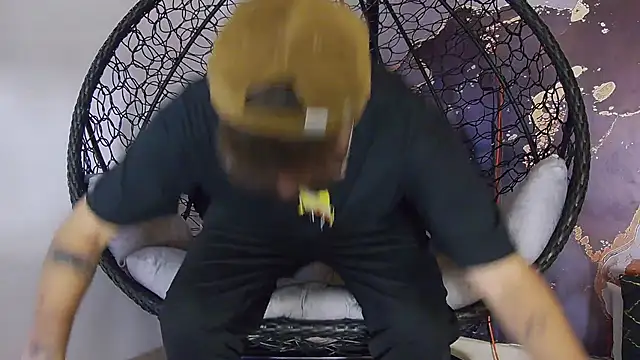 alex noa online show from October 10, 7:25 pm