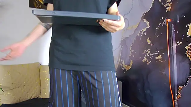 alex noa online show from March 20, 7:37 pm