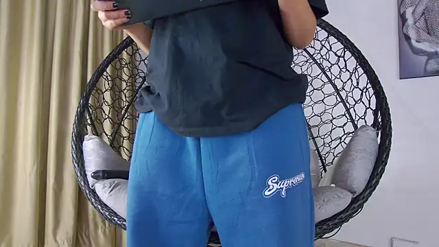 alex noa online show from March 14, 7:47 am